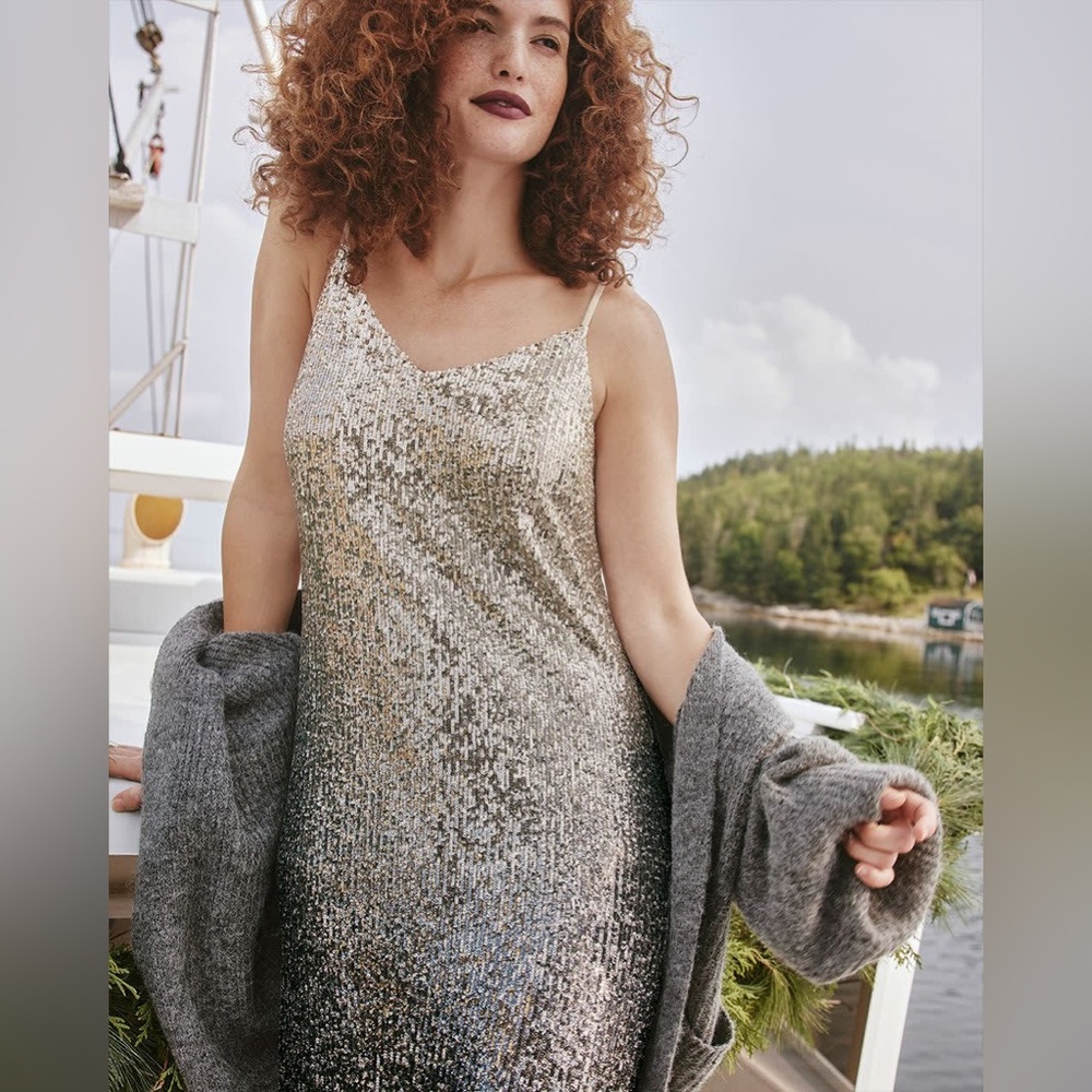Reitmans Shimmering Silver Sequin Holiday/Festive Gown